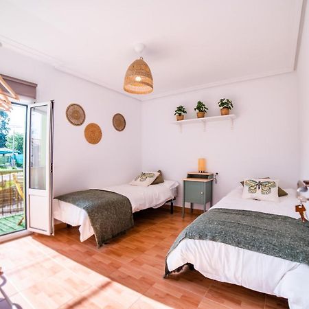 Casa Lopez Bed & Breakfast Avilés Eksteriør bilde