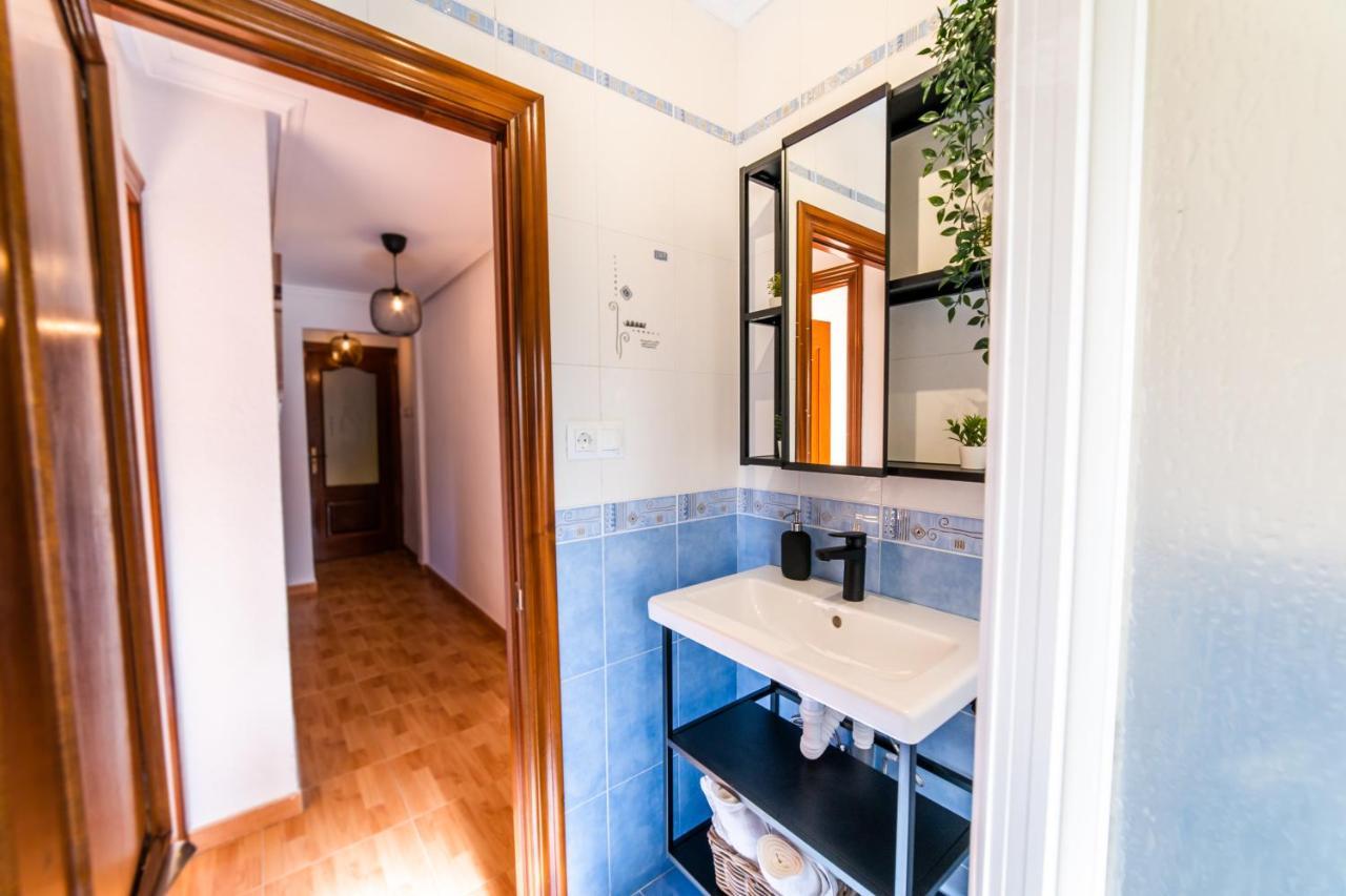 Casa Lopez Bed & Breakfast Avilés Eksteriør bilde