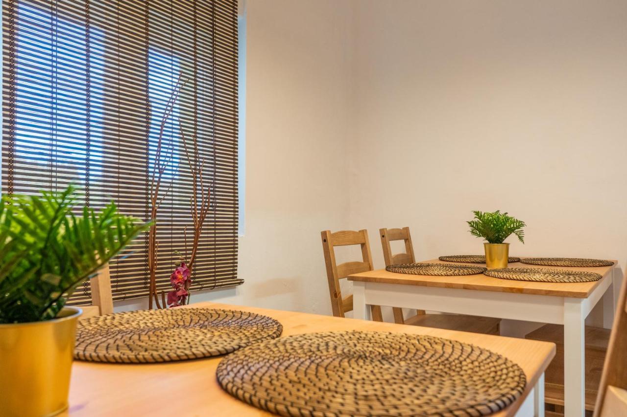 Casa Lopez Bed & Breakfast Avilés Eksteriør bilde